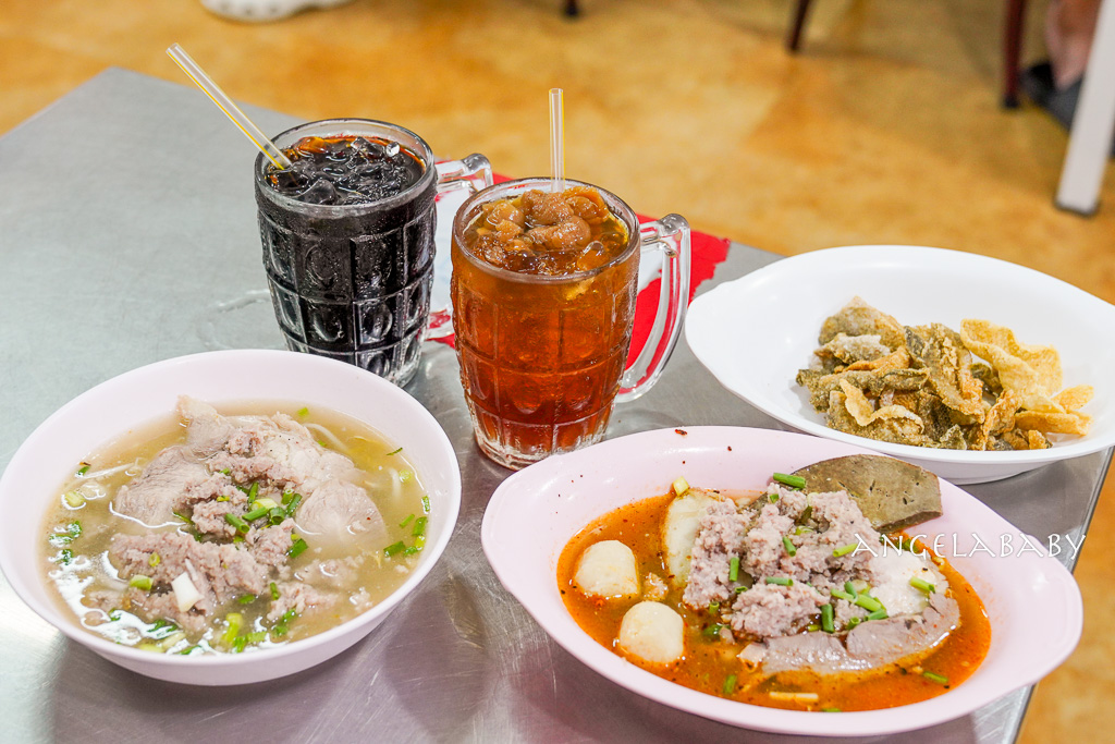 泰國曼谷米其林小吃推薦『榮泰米粉湯』Rung Rueang Pork Noodles รุ่งเรืองก๋วยเตี๋ยวหมู以泰式豬碎肉粿條湯聞名 @梅格(Angelababy)享樂日記