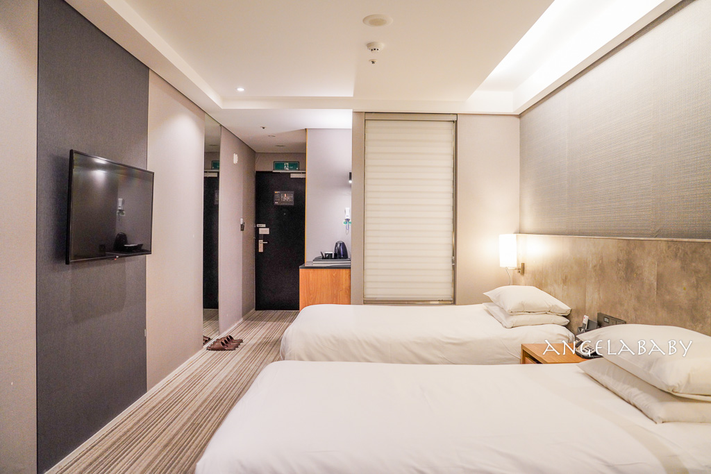 釜山超值住宿推薦『釜山阿德拉飯店 (Hotel Adela Busan)』影島區住宿、走路逛樂天百貨超市 @梅格(Angelababy)享樂日記 釜山超值住宿推薦『釜山阿德拉飯店 (Hotel Adela Busan)』影島區住宿、走路逛樂天百貨超市 @梅格(Angelababy)享樂日記
