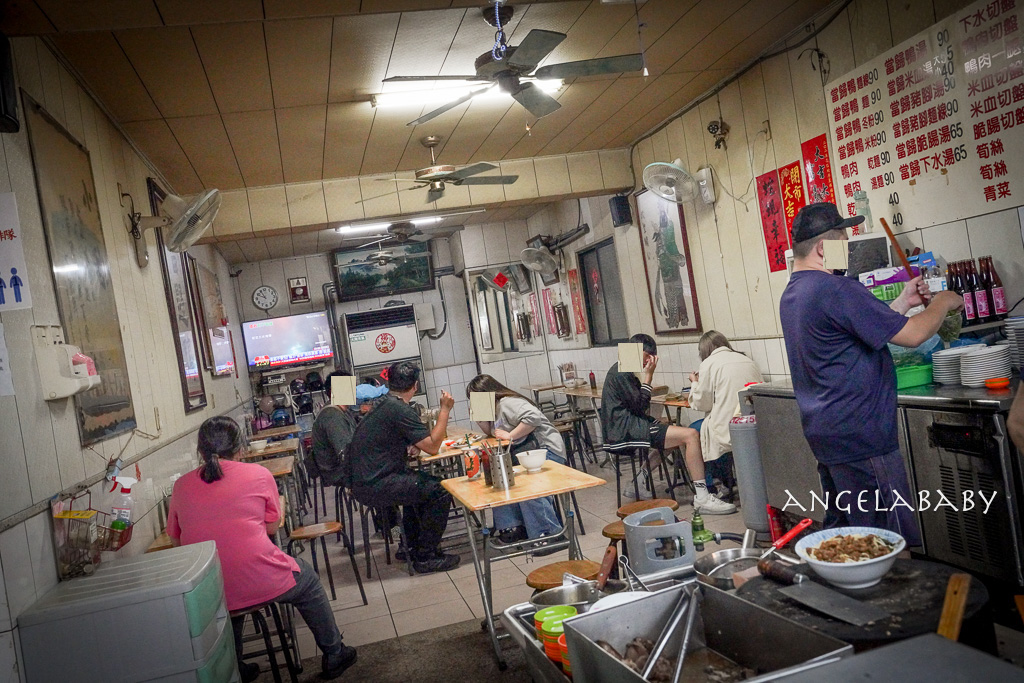 逢甲在地人氣美食『紅燒當歸鴨麵線』菜單、逢甲夜市隱藏版美食推薦 @梅格(Angelababy)享樂日記 逢甲在地人氣美食『紅燒當歸鴨麵線』菜單、逢甲夜市隱藏版美食推薦 @梅格(Angelababy)享樂日記