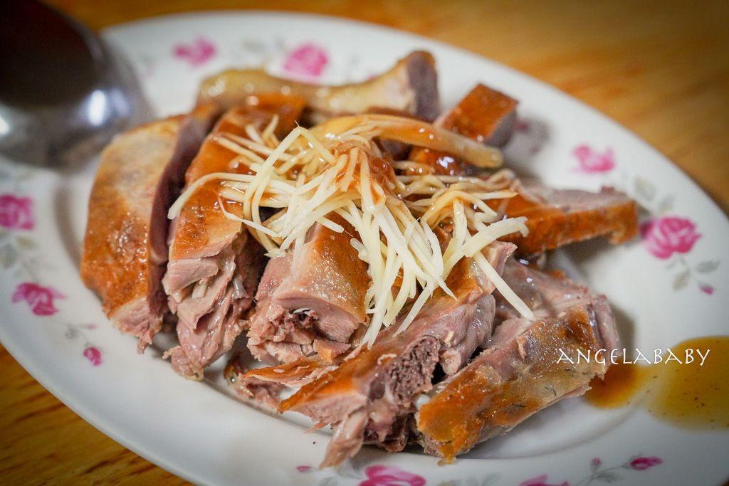 逢甲在地人氣美食『紅燒當歸鴨麵線』菜單、逢甲夜市隱藏版美食推薦 @梅格(Angelababy)享樂日記 逢甲在地人氣美食『紅燒當歸鴨麵線』菜單、逢甲夜市隱藏版美食推薦 @梅格(Angelababy)享樂日記