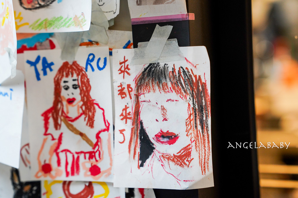 台中西區英國書報風咖啡『NEWSSTAND』超好吃開心果甜點 @梅格(Angelababy)享樂日記