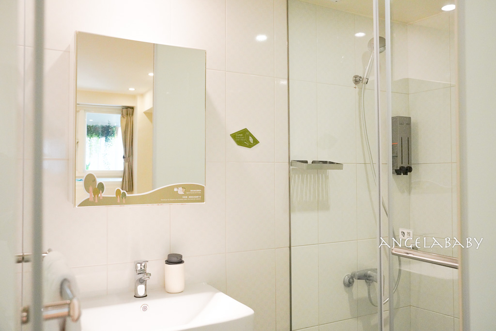 台中逢甲住宿推薦『葉綠宿逢甲』走路五分鐘逛夜市。每人每晚600元起超划算 @梅格(Angelababy)享樂日記 台中逢甲住宿推薦『葉綠宿逢甲』走路五分鐘逛夜市。每人每晚600元起超划算 @梅格(Angelababy)享樂日記