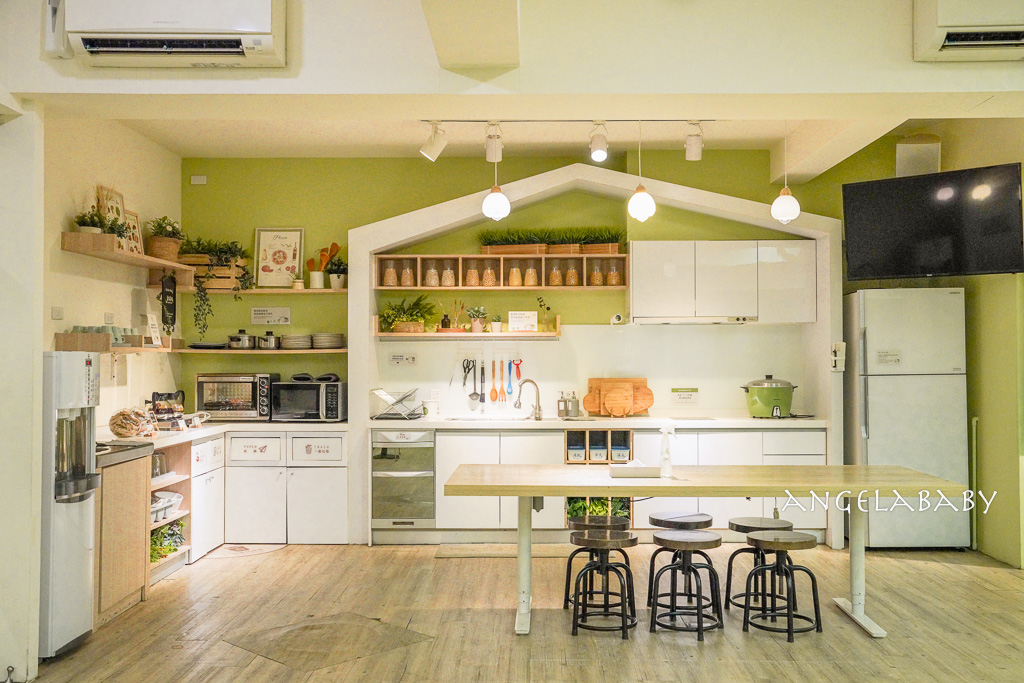 台中逢甲住宿推薦『葉綠宿逢甲』走路五分鐘逛夜市。每人每晚600元起超划算 @梅格(Angelababy)享樂日記 台中逢甲住宿推薦『葉綠宿逢甲』走路五分鐘逛夜市。每人每晚600元起超划算 @梅格(Angelababy)享樂日記