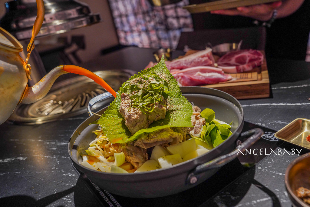 台中新開幕韓式燒肉『BAY Korean BBQ Club』訂位、『單身即地獄』韓星文世勳來台擔任美食總監 @梅格(Angelababy)享樂日記