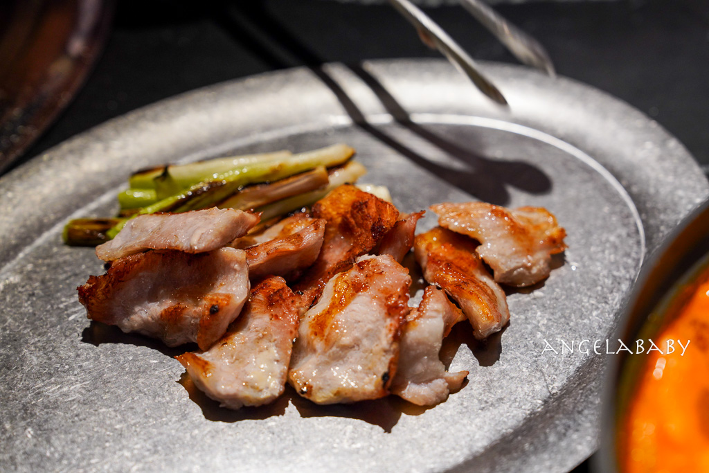 台中新開幕韓式燒肉『BAY Korean BBQ Club』訂位、『單身即地獄』韓星文世勳來台擔任美食總監 @梅格(Angelababy)享樂日記
