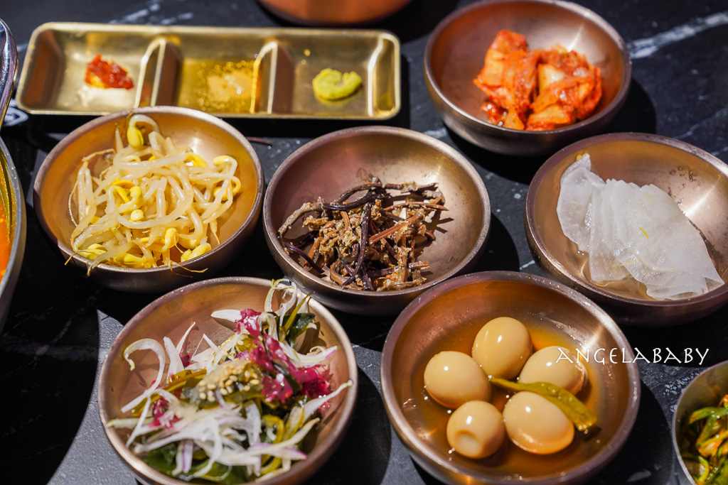 台中新開幕韓式燒肉『BAY Korean BBQ Club』訂位、『單身即地獄』韓星文世勳來台擔任美食總監 @梅格(Angelababy)享樂日記