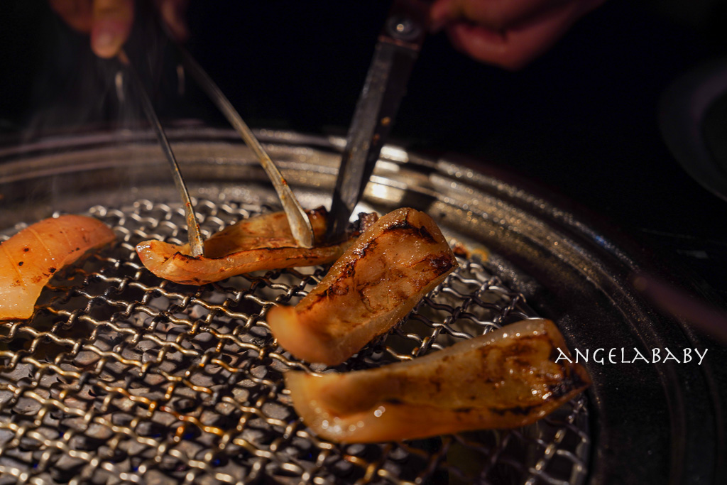 台中新開幕韓式燒肉『BAY Korean BBQ Club』訂位、『單身即地獄』韓星文世勳來台擔任美食總監 @梅格(Angelababy)享樂日記