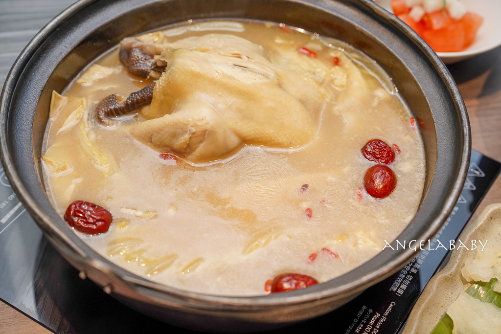 台北頂級花膠雞湯鍋『食令Shabu 大直店』喝湯派一定會愛上的黃金雞湯 @梅格(Angelababy)享樂日記