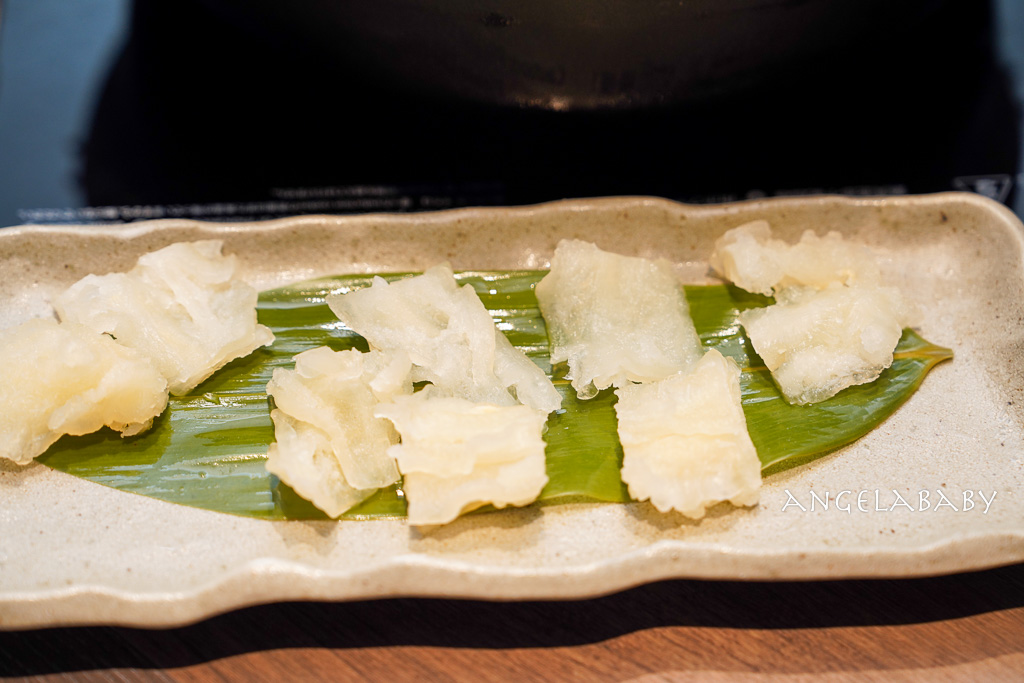 台北頂級花膠雞湯鍋『食令Shabu 大直店』喝湯派一定會愛上的黃金雞湯 @梅格(Angelababy)享樂日記