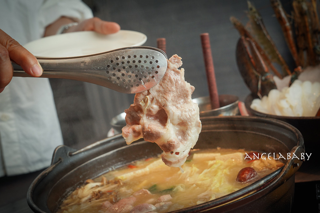 台北頂級花膠雞湯鍋『食令Shabu 大直店』喝湯派一定會愛上的黃金雞湯 @梅格(Angelababy)享樂日記