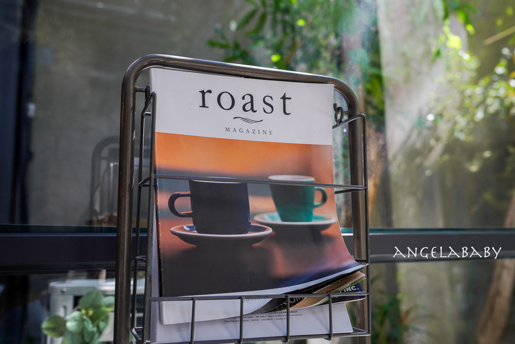 南港新開幕玻璃屋咖啡『PAUSE Coffee Roaster』菜單、線上訂位，好吃巴斯克蛋糕 @梅格(Angelababy)享樂日記