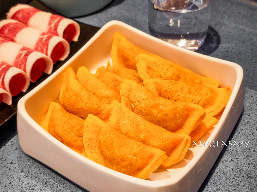 新莊火鍋『海底撈火鍋新莊宏匯店』訂位、新莊副都心站美食、新北麻辣鍋 @梅格(Angelababy)享樂日記 新莊火鍋『海底撈火鍋新莊宏匯店』訂位、新莊副都心站美食、新北麻辣鍋 @梅格(Angelababy)享樂日記