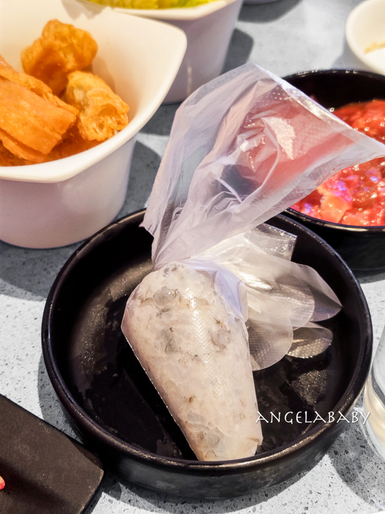 新莊火鍋『海底撈火鍋新莊宏匯店』訂位、新莊副都心站美食、新北麻辣鍋 @梅格(Angelababy)享樂日記 新莊火鍋『海底撈火鍋新莊宏匯店』訂位、新莊副都心站美食、新北麻辣鍋 @梅格(Angelababy)享樂日記