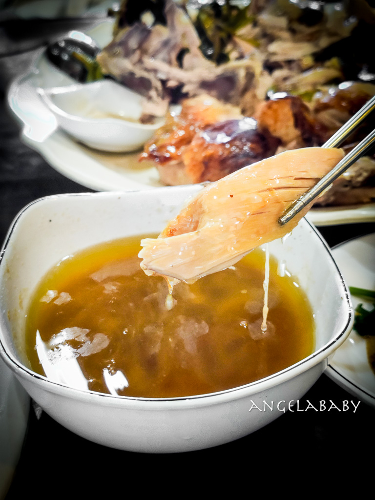 宜蘭壯圍必吃美食【大嵌城甕缸雞】龍眼木爐烤的放山雞、訂位 @梅格(Angelababy)享樂日記