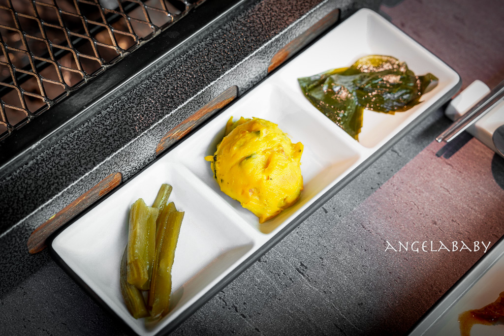 弘大頂級韓牛燒肉『牛肉Hwa弘益大學總店』嚴選『1++no9』韓牛，全程免動手、友善個人吃燒肉 @梅格(Angelababy)享樂日記