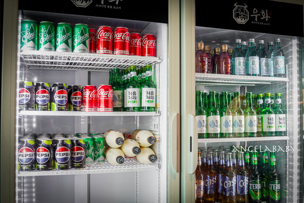 弘大頂級韓牛燒肉『牛肉Hwa弘益大學總店』嚴選『1++no9』韓牛，全程免動手、友善個人吃燒肉 @梅格(Angelababy)享樂日記