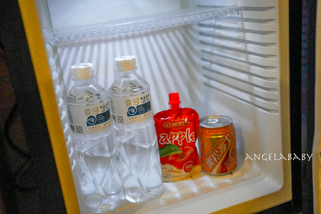 台中市住宿推薦【雲河概念旅館】主題ktv房、泳池房、健身房遊戲間還有免費早餐宵夜 @梅格(Angelababy)享樂日記 台中市住宿推薦【雲河概念旅館】主題ktv房、泳池房、健身房遊戲間還有免費早餐宵夜 @梅格(Angelababy)享樂日記