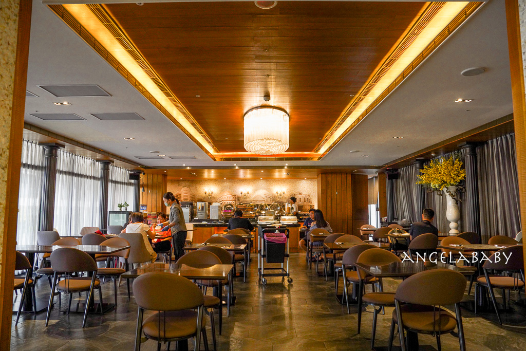 台中市住宿推薦【雲河概念旅館】主題ktv房、泳池房、健身房遊戲間還有免費早餐宵夜 @梅格(Angelababy)享樂日記 台中市住宿推薦【雲河概念旅館】主題ktv房、泳池房、健身房遊戲間還有免費早餐宵夜 @梅格(Angelababy)享樂日記