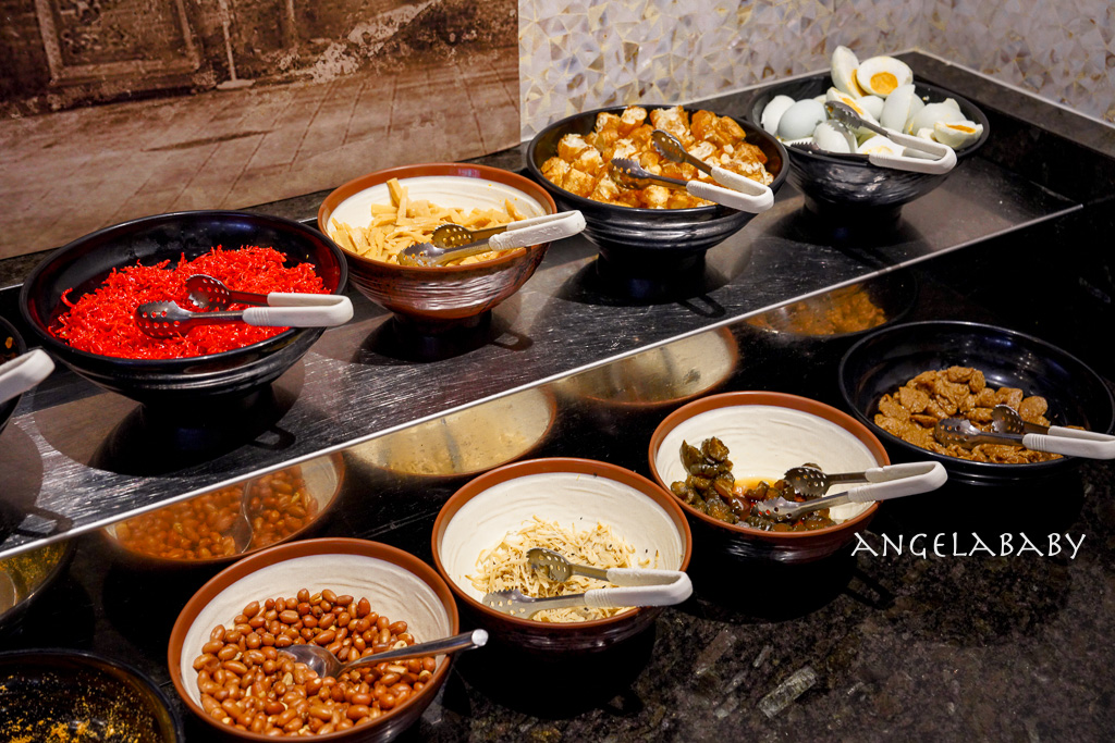 台中市住宿推薦【雲河概念旅館】主題ktv房、泳池房、健身房遊戲間還有免費早餐宵夜 @梅格(Angelababy)享樂日記