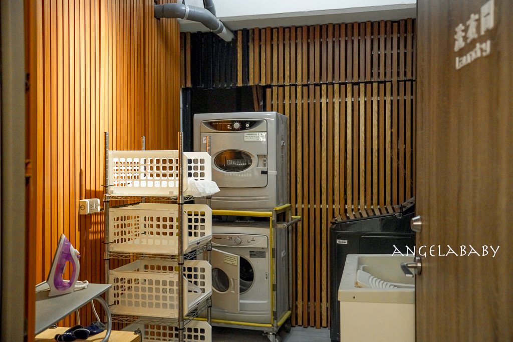 台中市住宿推薦【雲河概念旅館】主題ktv房、泳池房、健身房遊戲間還有免費早餐宵夜 @梅格(Angelababy)享樂日記