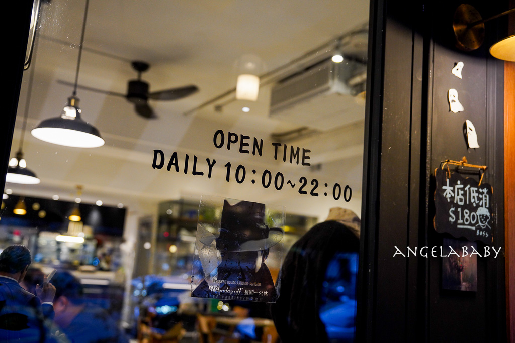 民生社區歐風咖啡廳『CAFÉ PADRINO教父咖啡』台北4.4分歐陸料理推薦 @梅格(Angelababy)享樂日記