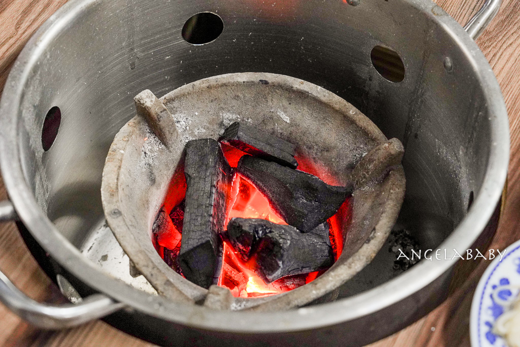 基隆在地人推薦溫補『龍輝九尾雞』賣完提早打烊 @梅格(Angelababy)享樂日記