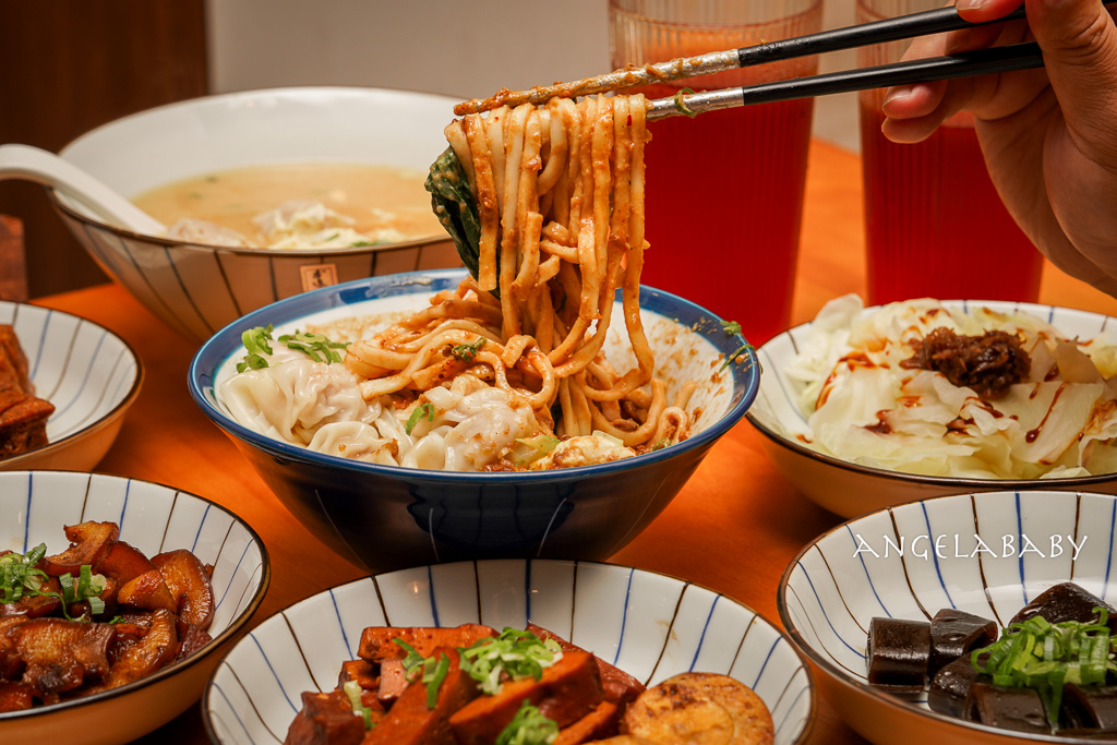 台北車站、華陰街美食『大稻埕魯肉飯』菜單、銷魂半熟蛋滷肉飯 @梅格(Angelababy)享樂日記