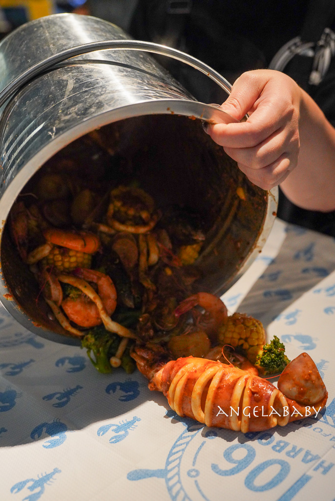 大安區美食｜手抓海鮮餐廳『106HARBOR美式海鮮餐廳』菜單、信義安和站聚餐推薦 @梅格(Angelababy)享樂日記