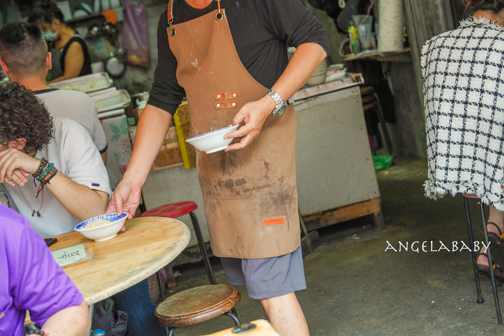 宜蘭好吃麻醬麵『火生餛飩麵店』沒有招牌的在地40年小麵店 @梅格(Angelababy)享樂日記 宜蘭好吃麻醬麵『火生餛飩麵店』沒有招牌的在地40年小麵店 @梅格(Angelababy)享樂日記