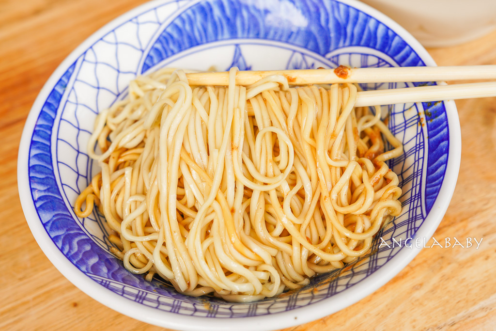 宜蘭好吃麻醬麵『火生餛飩麵店』沒有招牌的在地40年小麵店 @梅格(Angelababy)享樂日記 宜蘭好吃麻醬麵『火生餛飩麵店』沒有招牌的在地40年小麵店 @梅格(Angelababy)享樂日記