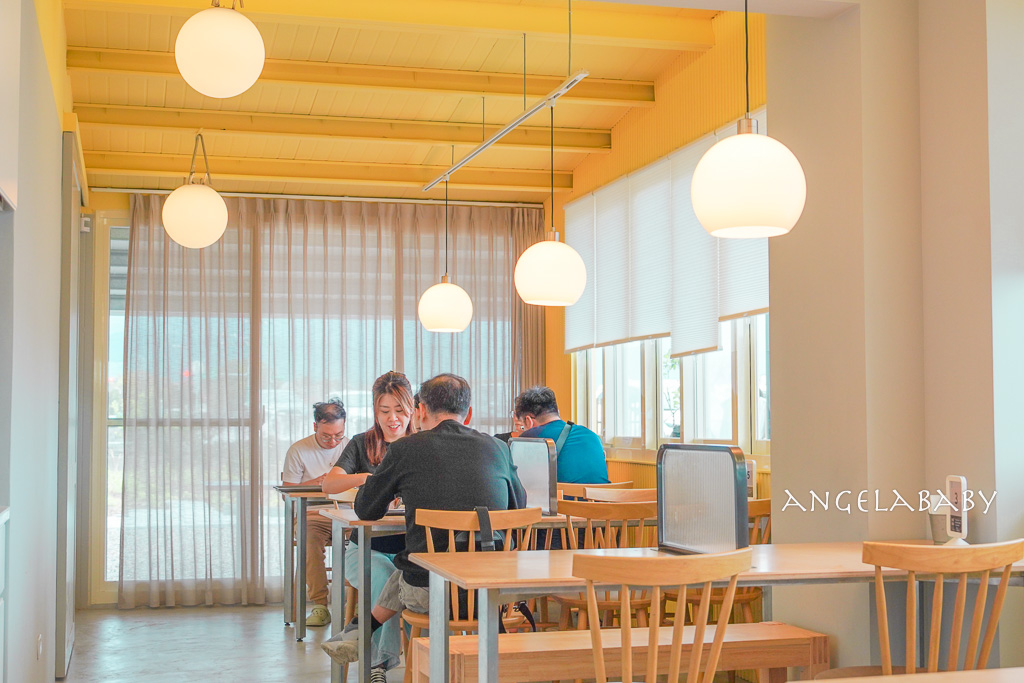 宜蘭爆紅水果千層蛋糕『食聚咖啡GATHER Cafe』菜單、食聚咖啡新址、寵物友善咖啡 @梅格(Angelababy)享樂日記 宜蘭爆紅水果千層蛋糕『食聚咖啡GATHER Cafe』菜單、食聚咖啡新址、寵物友善咖啡 @梅格(Angelababy)享樂日記