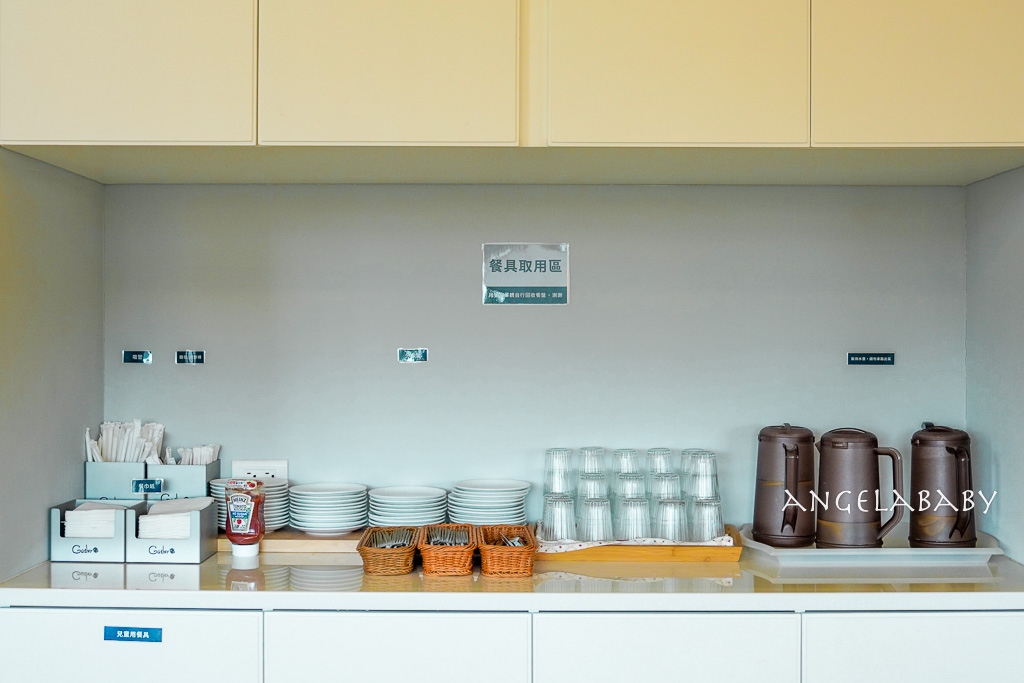 宜蘭爆紅水果千層蛋糕『食聚咖啡GATHER Cafe』菜單、食聚咖啡新址、寵物友善咖啡 @梅格(Angelababy)享樂日記 宜蘭爆紅水果千層蛋糕『食聚咖啡GATHER Cafe』菜單、食聚咖啡新址、寵物友善咖啡 @梅格(Angelababy)享樂日記