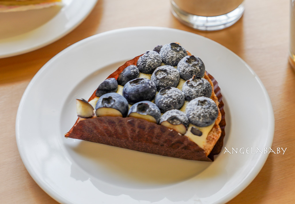 宜蘭爆紅水果千層蛋糕『食聚咖啡GATHER Cafe』菜單、食聚咖啡新址、寵物友善咖啡 @梅格(Angelababy)享樂日記 宜蘭爆紅水果千層蛋糕『食聚咖啡GATHER Cafe』菜單、食聚咖啡新址、寵物友善咖啡 @梅格(Angelababy)享樂日記