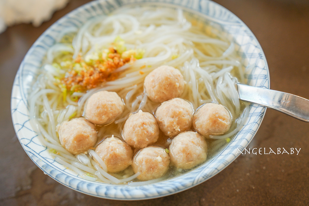宜蘭隱藏版美食『阿添魚丸米粉』百年魚丸米粉湯 @梅格(Angelababy)享樂日記