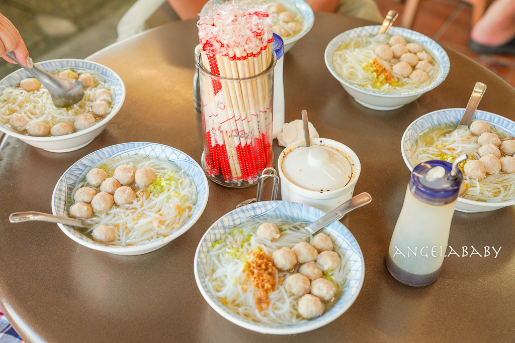 宜蘭隱藏版美食『阿添魚丸米粉』百年魚丸米粉湯 @梅格(Angelababy)享樂日記