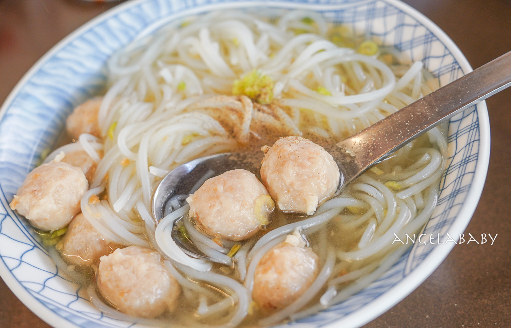 宜蘭隱藏版美食『阿添魚丸米粉』百年魚丸米粉湯 @梅格(Angelababy)享樂日記 宜蘭隱藏版美食『阿添魚丸米粉』百年魚丸米粉湯 @梅格(Angelababy)享樂日記