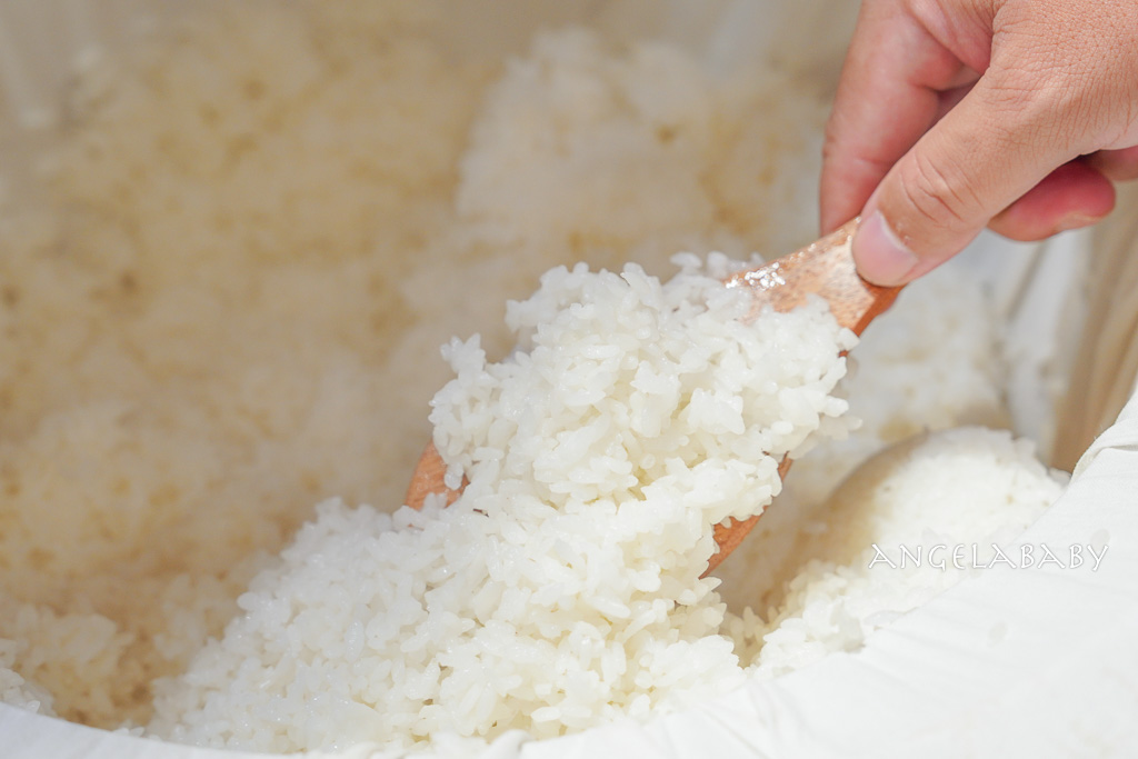 新莊副都心站美食｜宏匯廣場必吃『牛喜壽喜燒水炊鍋』cp質超高和牛壽喜燒、飲料白飯免費吃到飽 @梅格(Angelababy)享樂日記