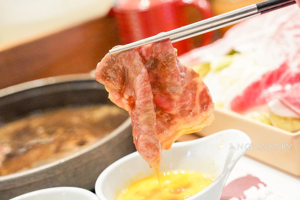 新莊副都心站美食｜宏匯廣場必吃『牛喜壽喜燒水炊鍋』cp質超高和牛壽喜燒、飲料白飯免費吃到飽 @梅格(Angelababy)享樂日記