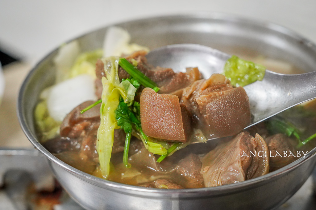 台北最佛系羊肉爐『義村羊肉爐老店』帶皮羊肉只要350元 @梅格(Angelababy)享樂日記