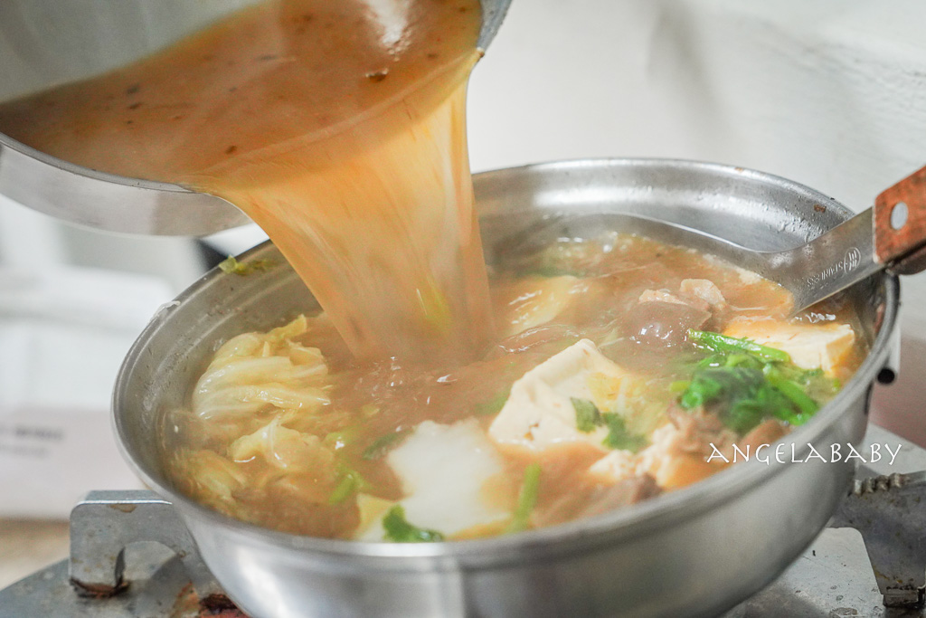 台北最佛系羊肉爐『義村羊肉爐老店』帶皮羊肉只要350元 @梅格(Angelababy)享樂日記