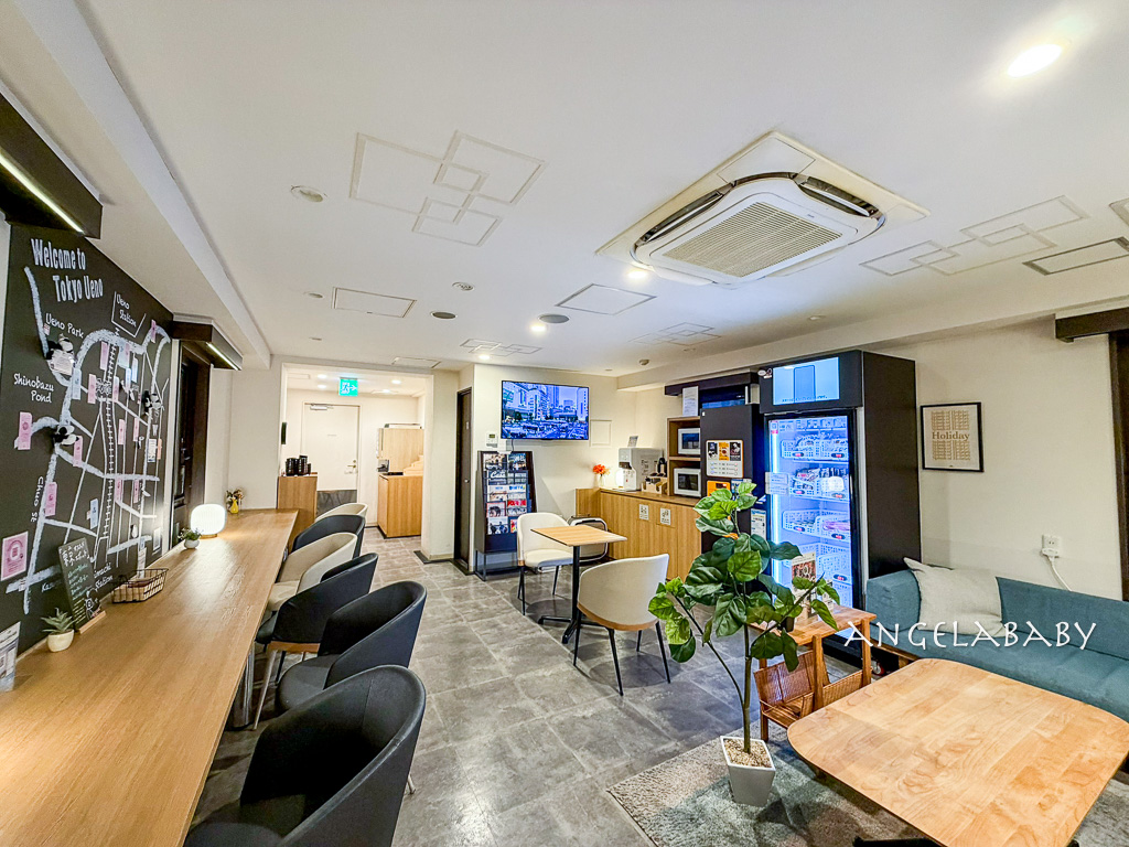 東京上野站住宿『上野御徒町WING精選國際飯店』友善女性的超貼心備品、免費咖啡飲品的交誼廳 @梅格(Angelababy)享樂日記