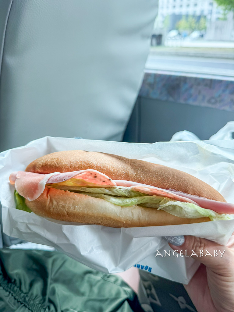 東京上野站住宿『上野御徒町WING精選國際飯店』友善女性的超貼心備品、免費咖啡飲品的交誼廳 @梅格(Angelababy)享樂日記