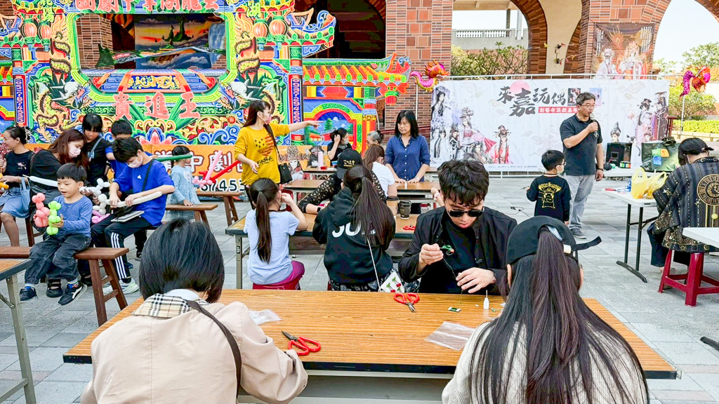 民雄一日遊｜全台最大戲偶展『來嘉玩偶』參加活動抽15萬大獎，延伸附近景點美食；民雄鵝肉、日式招待所、絨毛玩偶旗艦館、民雄肉包、嘉義最美星巴克 @梅格(Angelababy)享樂日記