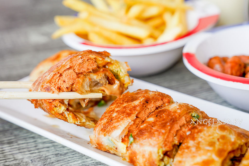 台中最強酥皮蛋餅『喜饌晨食』超過30種口味好吃蛋餅、11月限定花生老油條蛋餅 @梅格(Angelababy)享樂日記