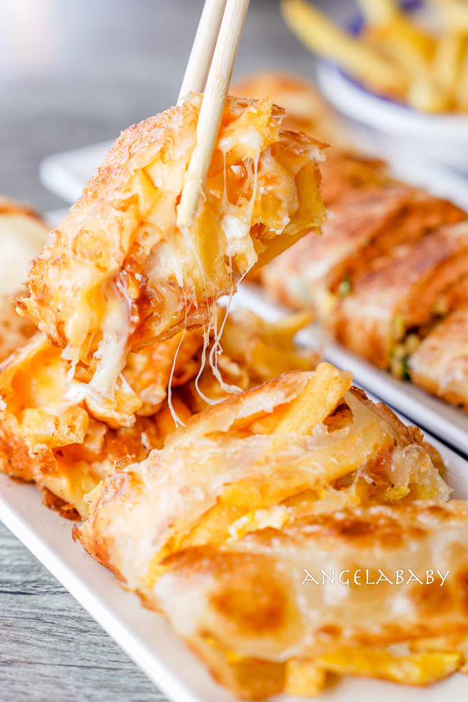 台中最強酥皮蛋餅『喜饌晨食』超過30種口味好吃蛋餅、11月限定花生老油條蛋餅 @梅格(Angelababy)享樂日記