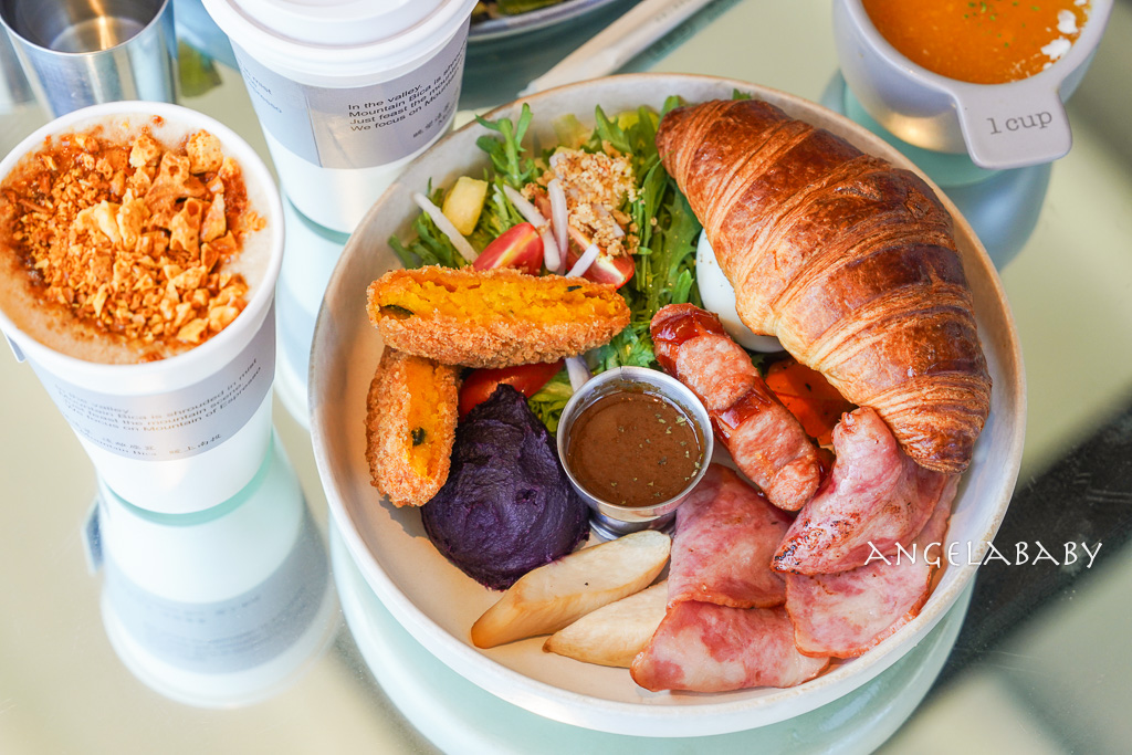 南投清境最美景觀玻璃屋咖啡『Mountain Bica Cafe』落羽松包圍的質感早午餐 @梅格(Angelababy)享樂日記 南投清境最美景觀玻璃屋咖啡『Mountain Bica Cafe』落羽松包圍的質感早午餐 @梅格(Angelababy)享樂日記