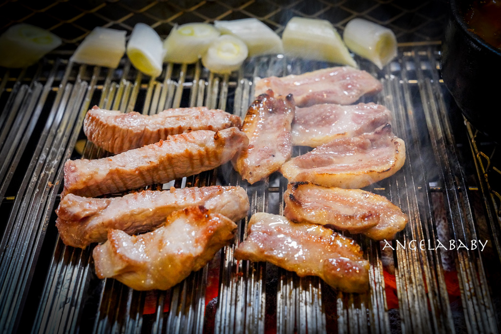 孔德站美食|韓國炭火燒肉推薦『Yeongdong炭火家(영동숯불집)』 @梅格(Angelababy)享樂日記 孔德站美食|韓國炭火燒肉推薦『Yeongdong炭火家(영동숯불집)』 @梅格(Angelababy)享樂日記