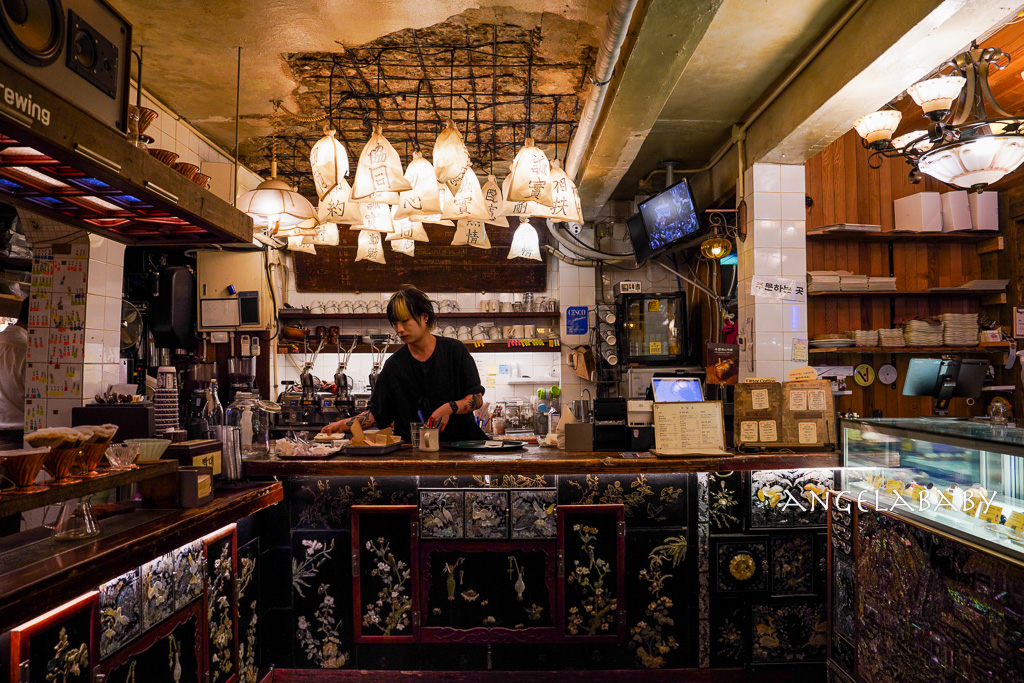 乙支路三街古董甜點『커피한약방』中藥行風格深夜甜點店、naver4.42 @梅格(Angelababy)享樂日記