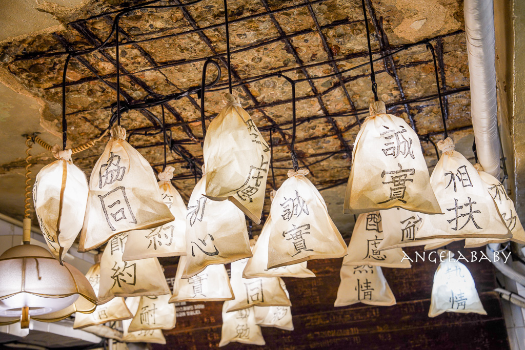 乙支路三街古董甜點『커피한약방』中藥行風格深夜甜點店、naver4.42 @梅格(Angelababy)享樂日記