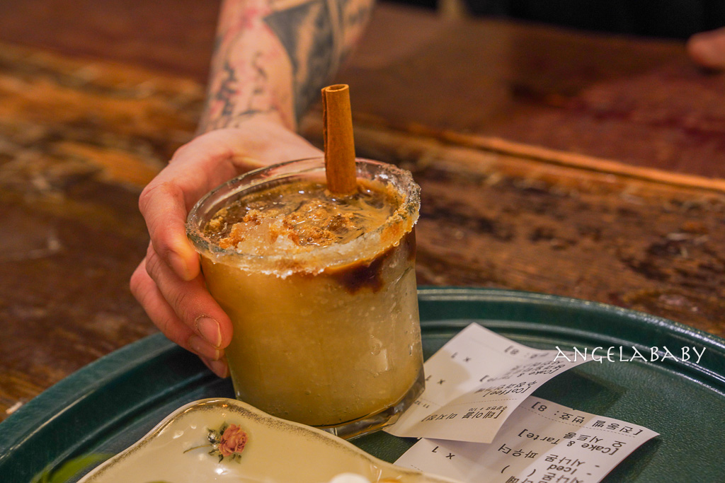 乙支路三街古董甜點『커피한약방』中藥行風格深夜甜點店、naver4.42 @梅格(Angelababy)享樂日記